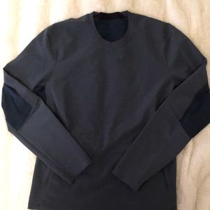 Lululemon running shirt